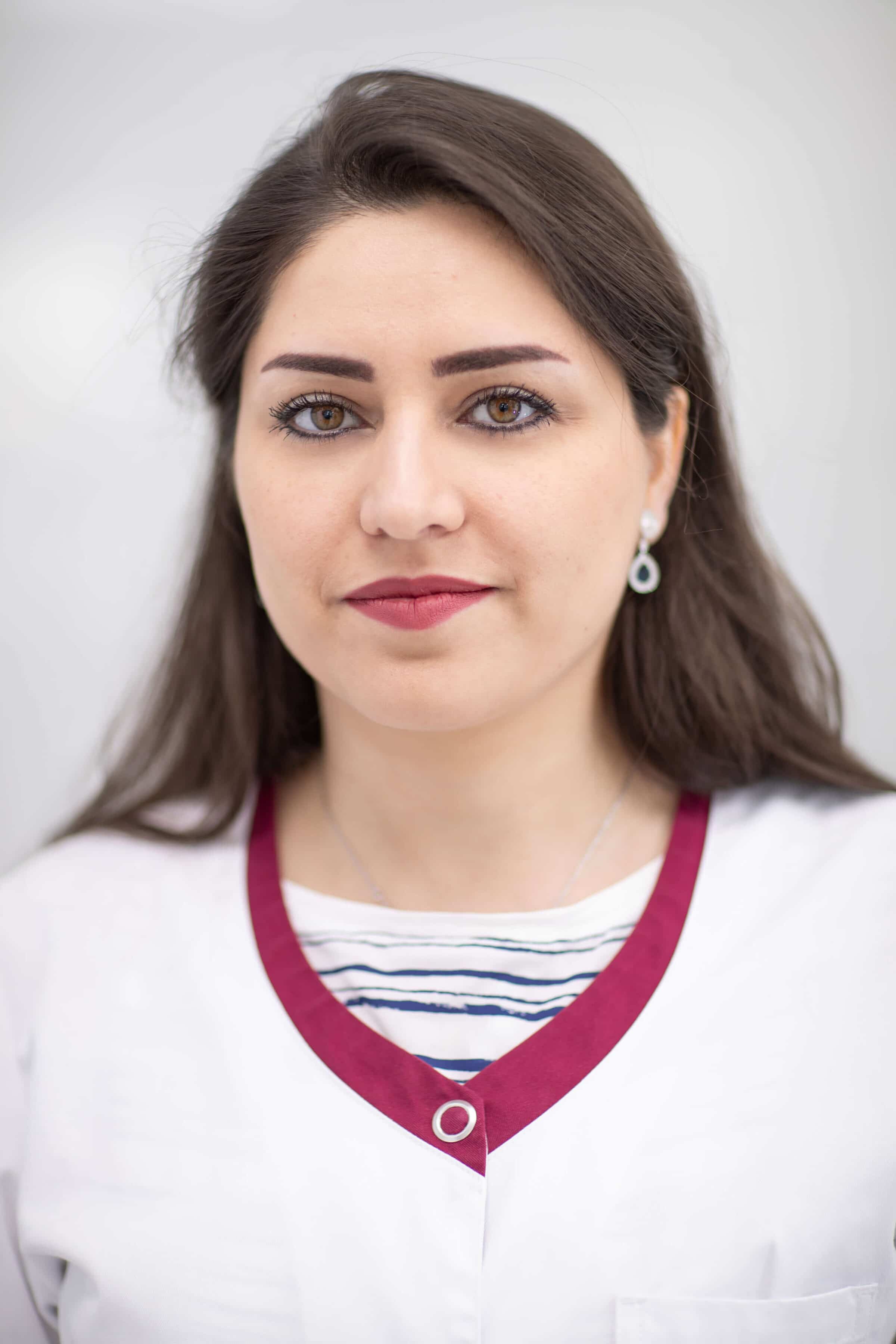 Kazemi Maryam - Cliniques dentaires Bailli et Verbist